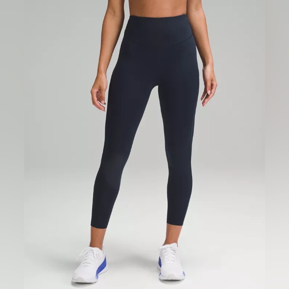 Lululemon Base Pace High-Rise Tight 25" - True Navy - Size 16